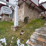 At - An Affordable Village For Families Or Groups Chalet *