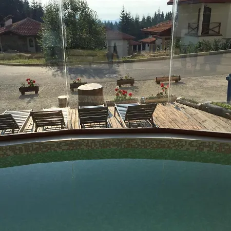 Chalet At - An Affordable Village For Families Or Groups Pamporovo