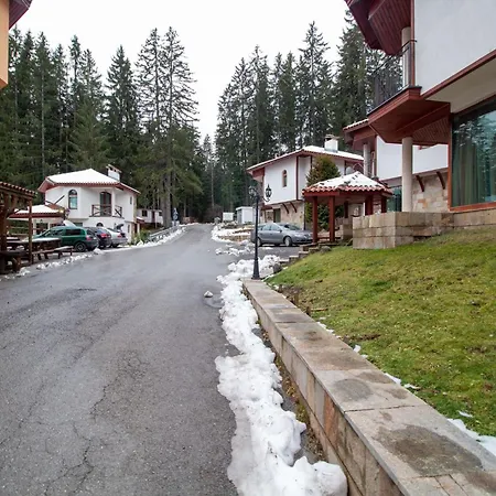 At - An Affordable Village For Families Or Groups Pamporovo