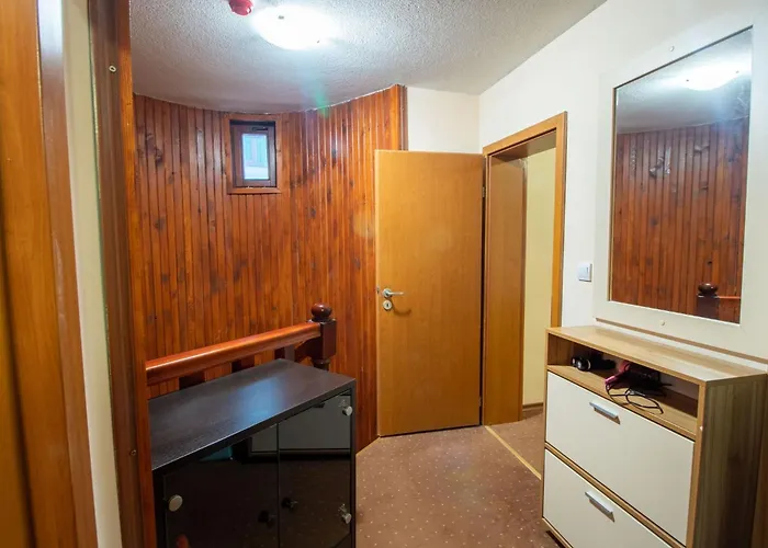 At - An Affordable Village For Families Or Groups Chalet *